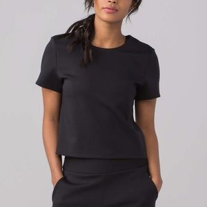 Lululemon Shaped SS sz 8